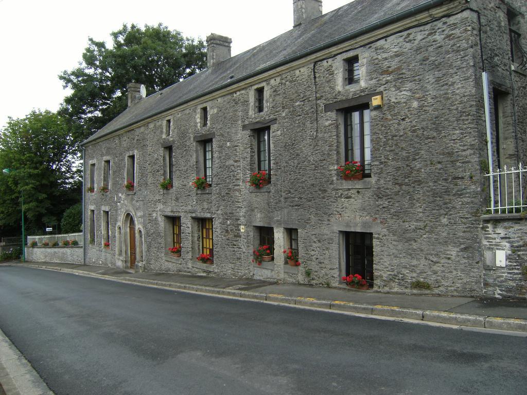 Le Relais Du Mont Chauve Bed & Breakfast Caumont-Sur-Aure Exterior foto