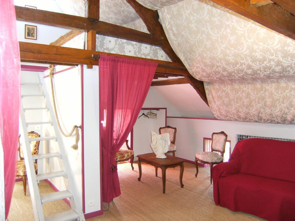 Le Relais Du Mont Chauve Bed & Breakfast Caumont-Sur-Aure Exterior foto