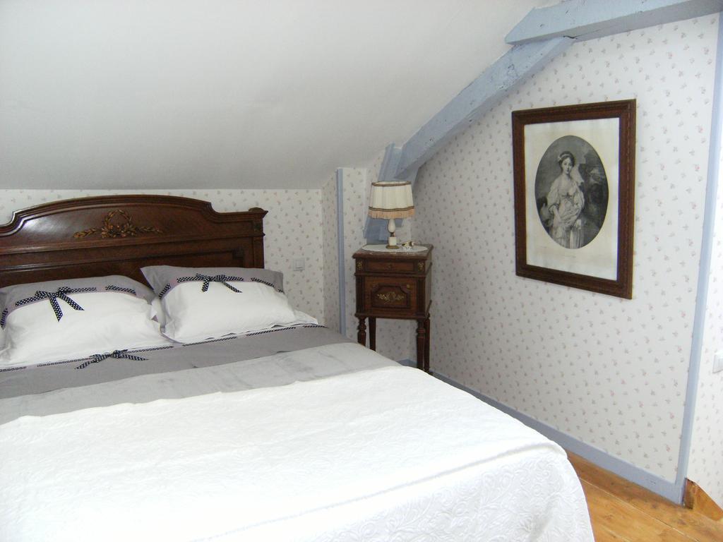 Le Relais Du Mont Chauve Bed & Breakfast Caumont-Sur-Aure Exterior foto